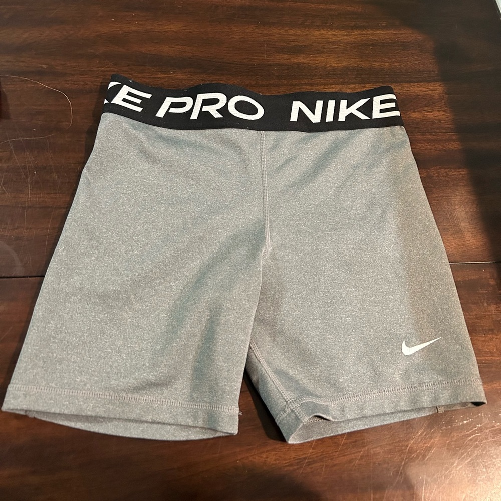 Nike Pros XL Grey